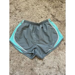 Women’s Nike Dri-Fit Tempo Running Shorts